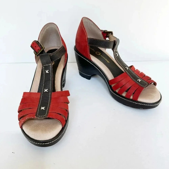 JAMBU Size 7 Red‎ Suede Mary Jane Sandal - Picture 6 of 7